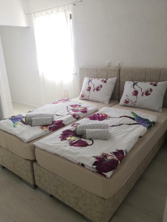 ソリネApartman Cvitkovicアパートメント エクステリア 写真